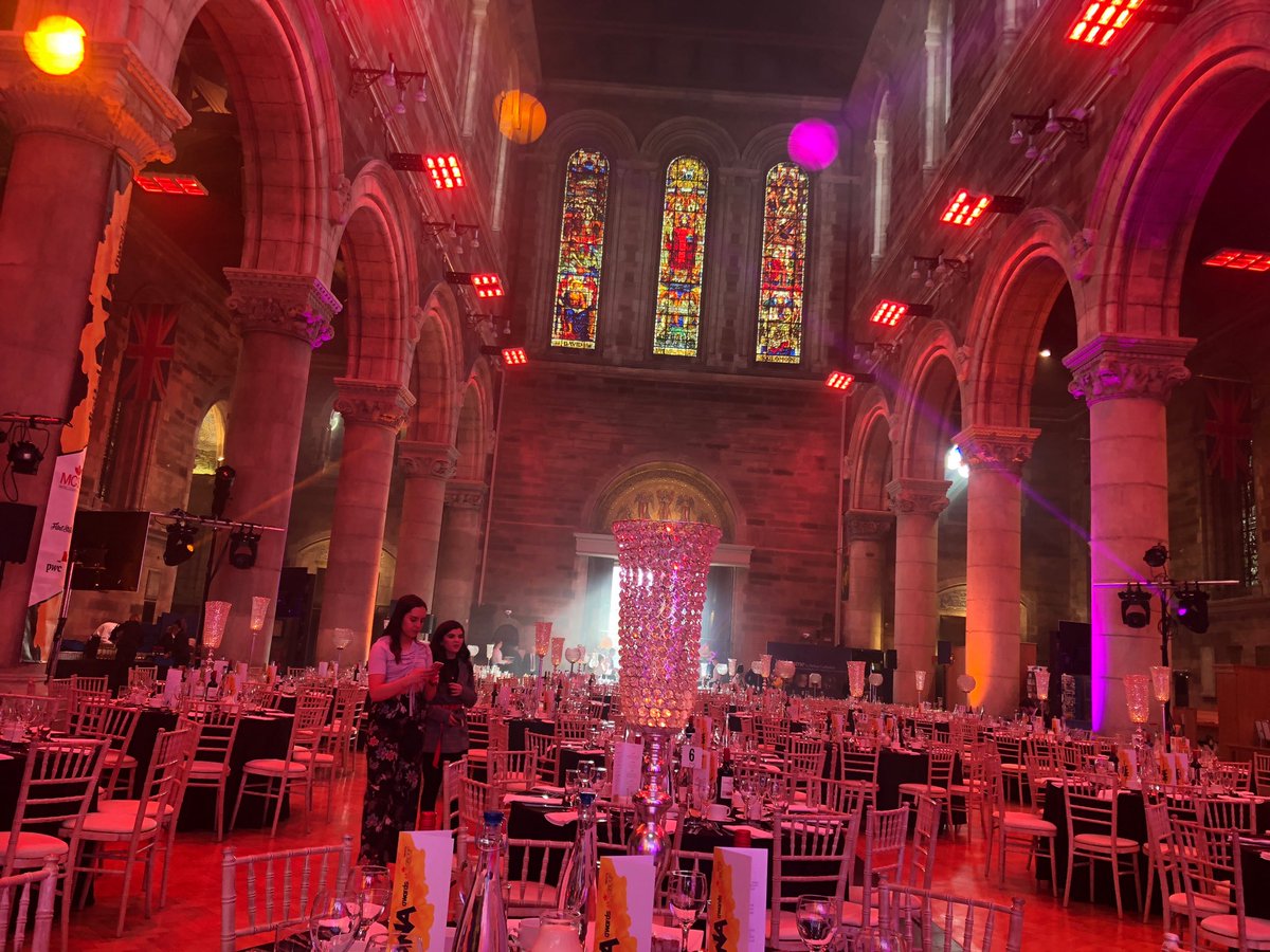 So excited to be here <a href="/DigitalDNAHQ/">Digital DNA Belfast</a> awards in this exquisite location #DigitalDNA #belfast #fun #awards <a href="/unislim/">Unislim</a> @gcdtechnologies