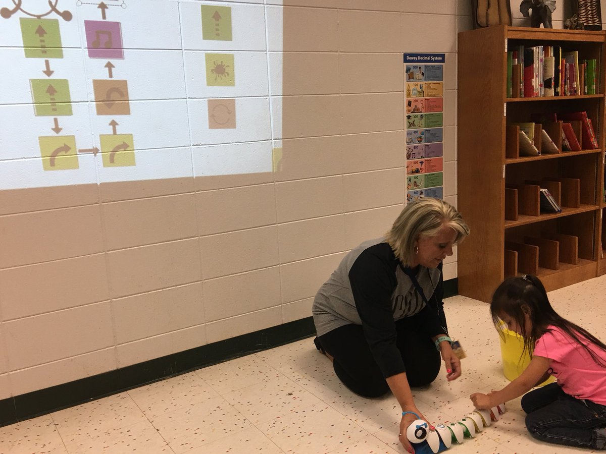 JDCSNews's tweet photo. Kindergarten students learning to code with Mrs. Rhonda and our Code-a-Pillar #jdcsprimary #jdcspride https://t.co/mgPggCSddC