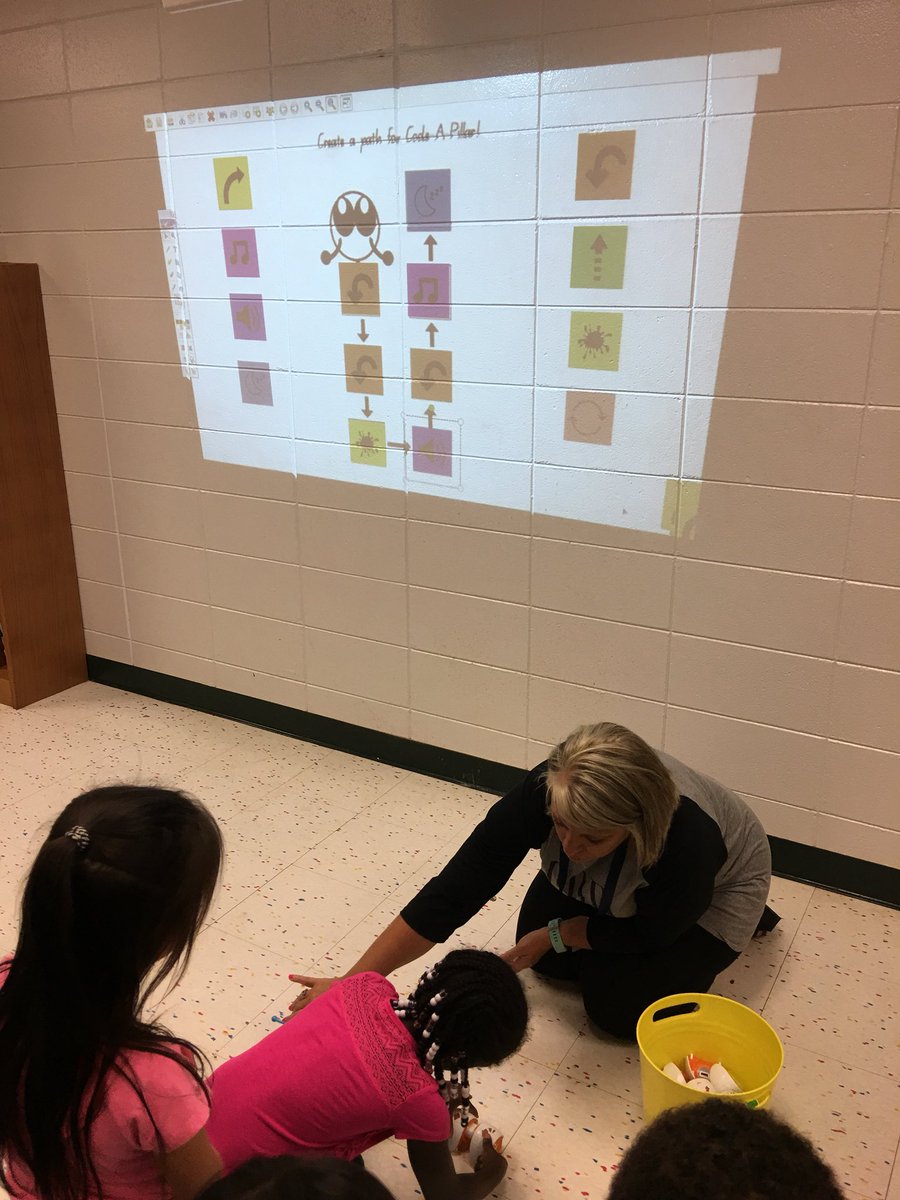 JDCSNews's tweet photo. Kindergarten students learning to code with Mrs. Rhonda and our Code-a-Pillar #jdcsprimary #jdcspride https://t.co/mgPggCSddC
