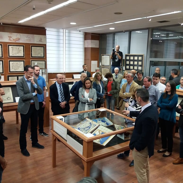 MappingInteract's tweet photo. Día de San Isidoro (patrón de los topógrafos, cartógrafos y geodestas) inauguración en @ignspain de la exposición "De Iberia a España a través de los mapas". Recorrido por la cartografía de España desde la Iberia de los griegos hasta el siglo XIX.  https://t.co/MfFqsz97i8 https://t.co/0WaSENTPNC