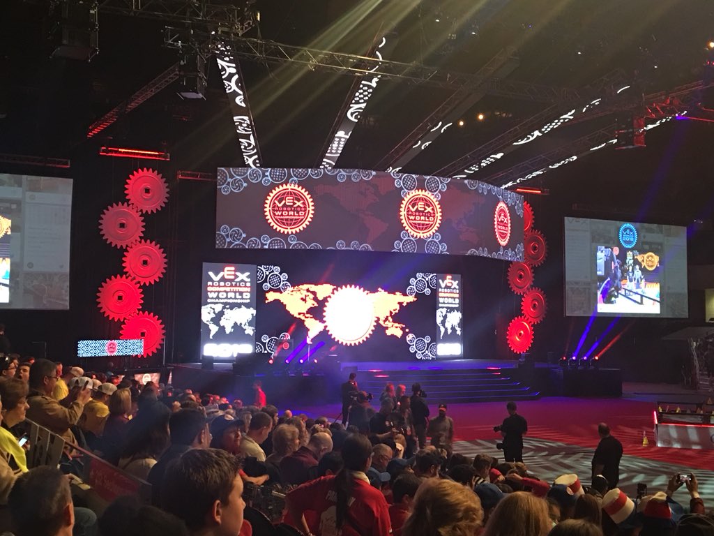 sd_piazza's tweet image. Opening Ceremonies 
#VEXworlds