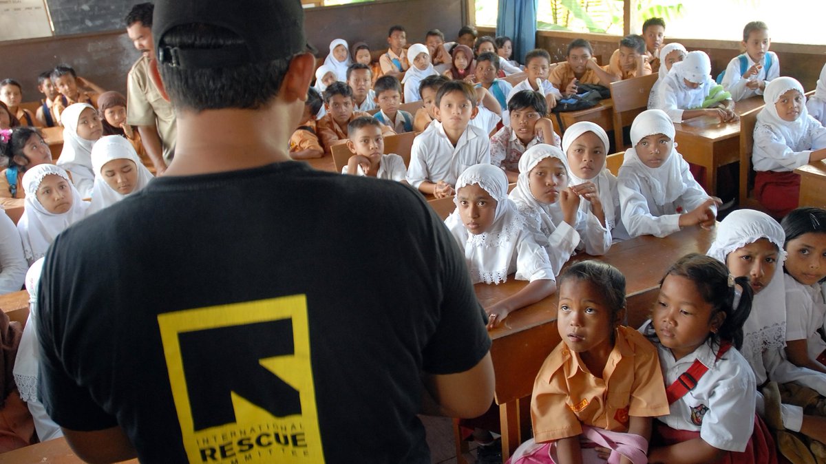 "Technology impacts our work daily. It's how we reach directly into lives, getting information out so they can recover from disaster or conflict."
— Daniel Coughlin, International Rescue Committee (<a href="/theIRC/">IRC</a>)

bit.ly/2r4kXgC