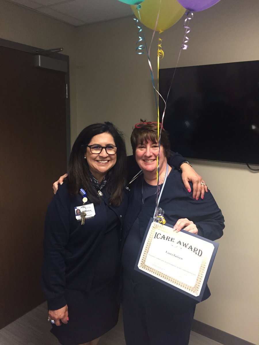 mpuck507's tweet photo. Celebrating our PACU NURSE Laura congrats #sshcicare #mynurse #sshcproud @TiffaniHRVP https://t.co/XMOeAdH69I