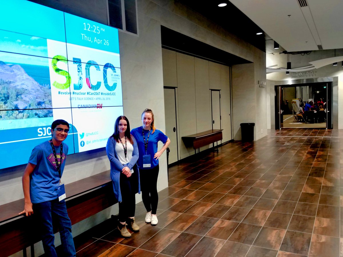 theSJCC's tweet photo. @LetsTalkScience drops by @theSJCC for some youth #STEM learning! #insideSJCC #Canada2067 https://t.co/DZwVxRhCxf