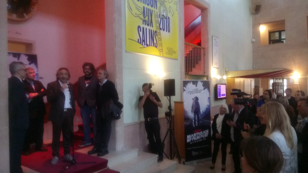 priminews's tweet photo. Inauguration de @SFMartigues avec Joe Dante au @LesSalinsSn 
https://t.co/1EJ6UkIBo1 https://t.co/7udJTLHltb