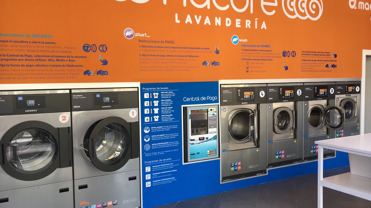MACRUN_'s tweet photo. Nos encanta como ha quedado la nueva lavandería @NLavanderia de Loja (Granada) 
Cada vez más equipos @GirbauGroup en #autoservicio https://t.co/TXFq1X1iTM