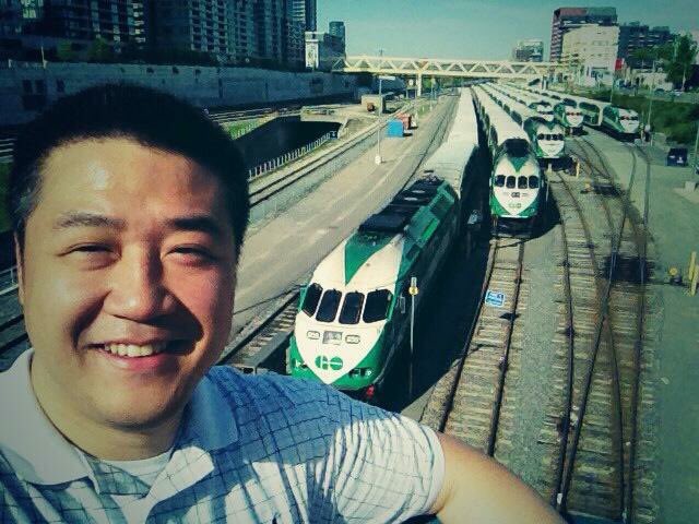 handongontario's tweet photo. Wow, 4 solid years of good policy sure knows how to age a person! #spafy #Transit #Toronto 2014! https://t.co/qJpfFQWGD1