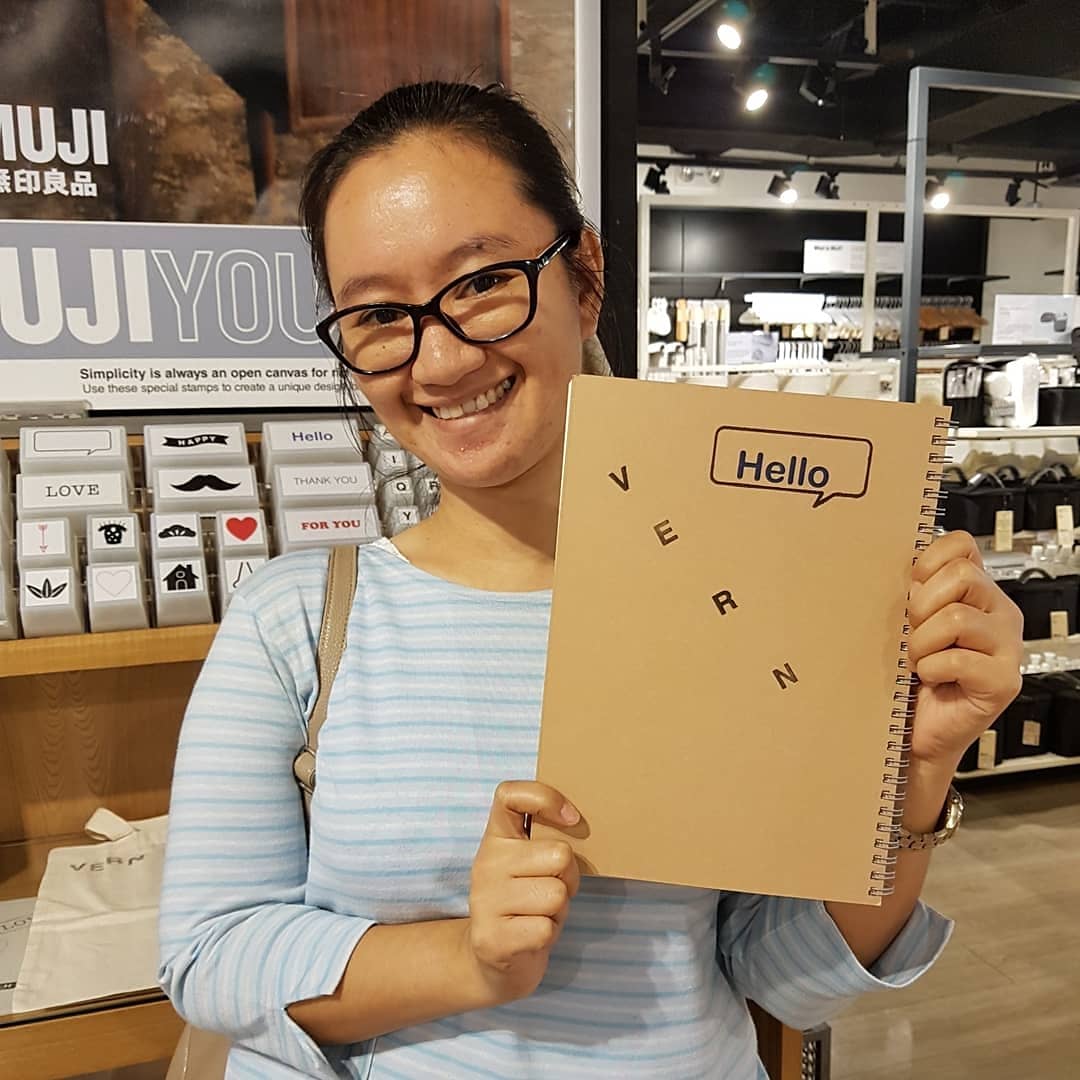 misis_verne's tweet photo. Bought a new #sketchpad at #MUJI and then I personalized it inside their store. I also bought and personalized my #bag. 😍 Both items only cost Php240.oo and I'm sooo happy that I spent for them.. #Cheap but quality products.. 💘 #mujiph https://t.co/2M3PUwlpIm