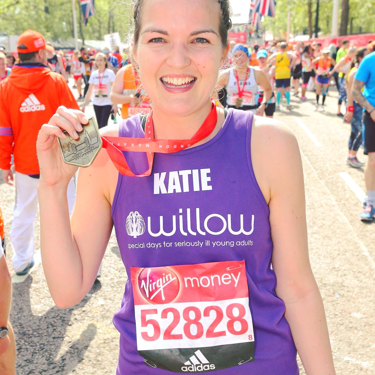sweat_it_dunn's tweet photo. Feeling in a lull after London? I’ve just posted about how I beat the post-marathon blues after @londonmarathon last year - link in our bio 🔝 - K x #run #runner #marathon #recovery #runningcommunity #blog #blogger https://t.co/I3Wxe1eU0f