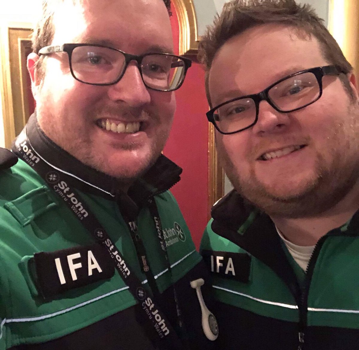 SJCPlasmarl's tweet photo. Just arrived on duty at @SwanseaGrand for an evening with the amazing @MikeDoyleComedy  #MySJADay #SJCW100 #VolunteersMakeItHappen https://t.co/BWVf51wpoo