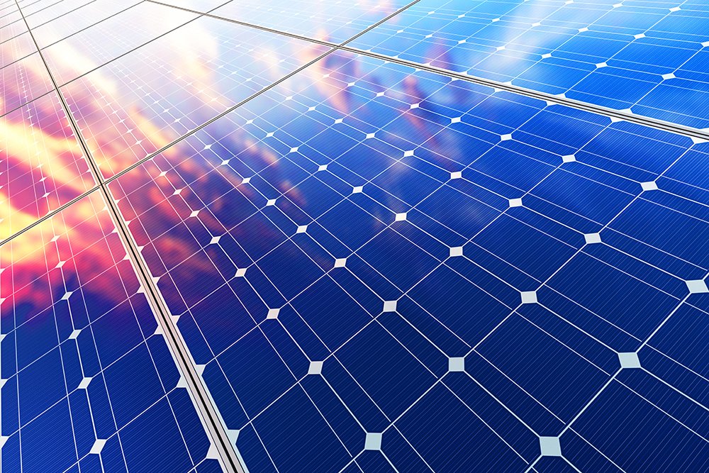 wpigradstudies's tweet photo. Physicists from the University of Warwick have discovered how to squeeze more power of solar cells by altering crystals used in semiconductors. https://t.co/Y2Y8xSY7Ii #solarpower #solarcells #SustainableSpring https://t.co/YwlBaHnevt