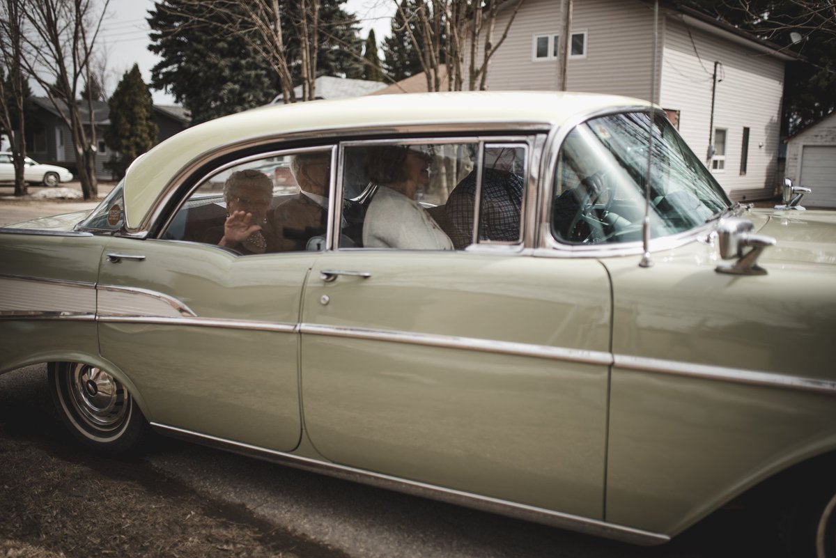 markvdk_'s tweet photo. Grandparents 60th wedding anniversary! Touring in the car they got married in. Also used this car for my wedding almost five years ago #timeflies #57chev (photo credits to cousin Amanda) https://t.co/qD7X6rLan4