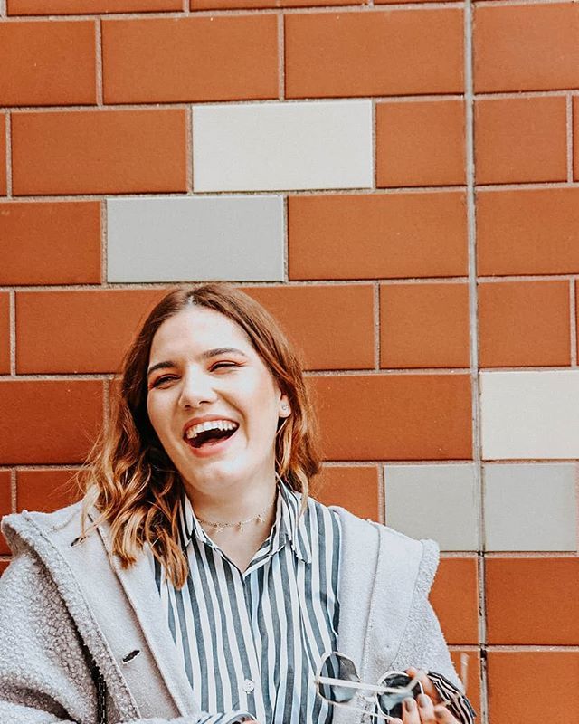 European_Closet's tweet photo. Don't be fooled by this smile. Inside I'm crying because I'll be a year older next week 🙅👵
.
.
.
.
.
.
.
.
.
#feelfreefeed #ptblogger #tnchustler #bloggerbabes #theblogissue #discoverunder10k #discoverunder5k #portuguesebloggers #thegirlgang #prettyl… https://t.co/3h0yV8W99j https://t.co/ny4tWEteHx