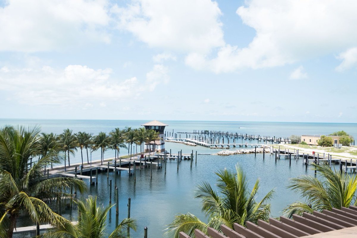 MarlinBayResort's tweet image. From state-of-the-art concrete docks with wifi...to our dedicated #Dockmaster and staff, we've got you covered in our deep water #marina slips.  Reserve one of the 24 rental spaces today --&amp;gt; bit.ly/2qWsjmi  

#MarlinBay #yachtclub #FLKeys #yachting @StaySaltyFL