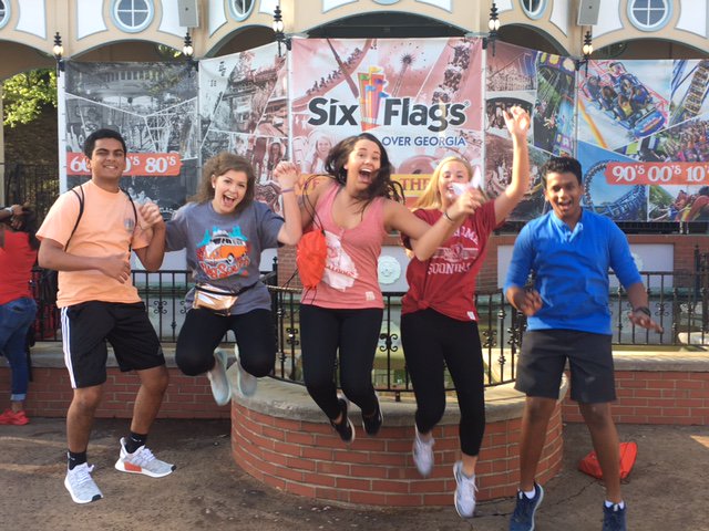 LexTechCenter's tweet photo. These students had a great week at DECA's ICDC!  Ravi Guravelli and Kevin Shah both received Awards of Excellence for their competition! As a group they competed, rode rides at Six Flags, saw an Andy Grammer concert and even fed the homeless! @LexingtonOne @GLittle_Lex1 https://t.co/VpgXItnNps