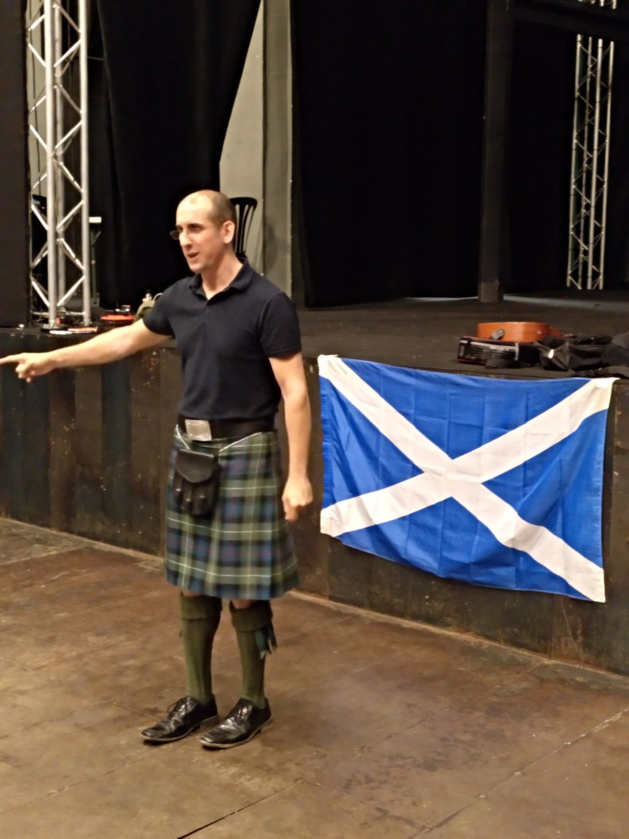 EOI.Osona on Twitter: &quot;Today we had a Ceilidh with David Vivanco.… &quot;