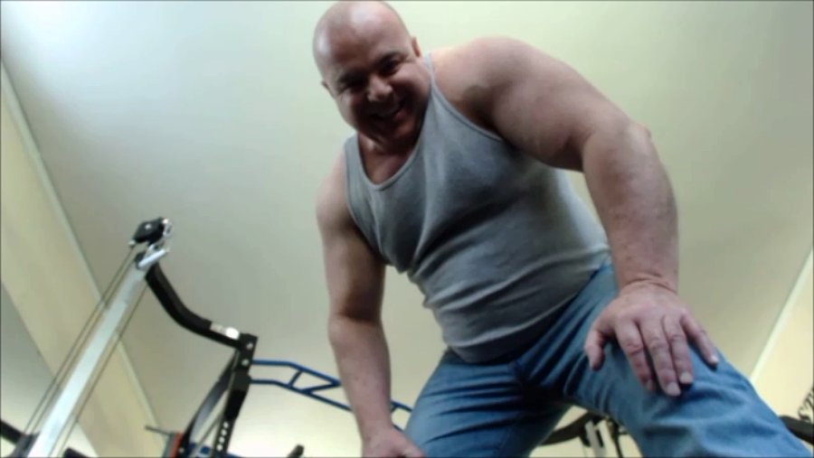 GiantGreg1's tweet photo. There you are little fella #findom #giantgreg #macro #onlyfans #coiledfist #macrophillia #macro #giant #fetish https://t.co/KpHYUrAD48