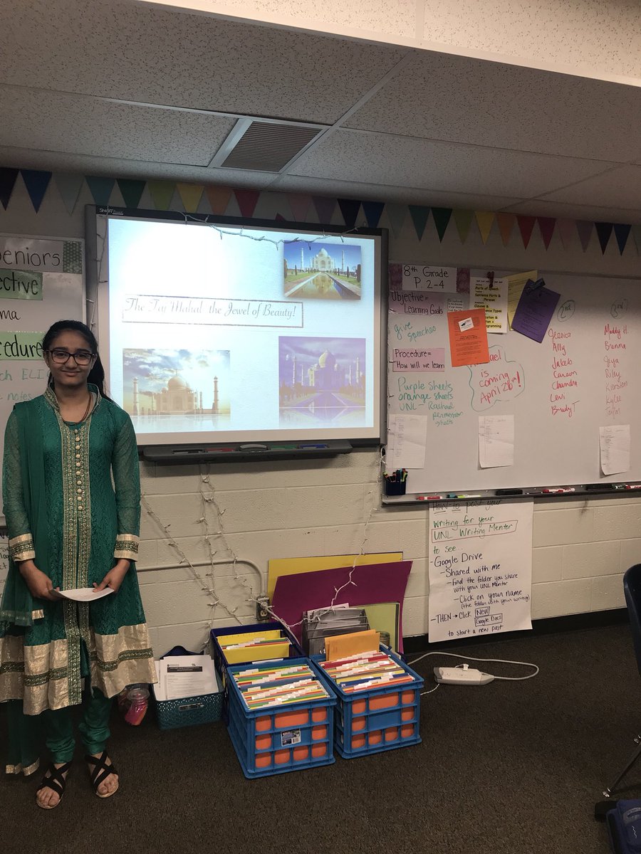 JennifrTroester's tweet photo. 8th Graders turned Travel Agents! πππ #persuasivespeeches #traveldestination #sellit #MyStudentsAreTheBest π #ELATeacher #INeedToCleanMyRoom π¬ https://t.co/26uuBuIGca