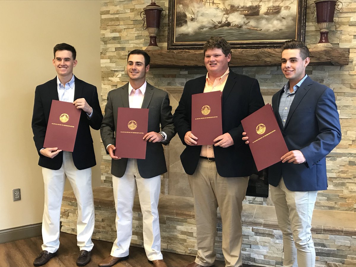 liziarbogast's tweet photo. The 2017 @caccgolf team was presented a resolution from Rep. Mark Tuggle for its Academic National Championship last year. @cacc_athletics https://t.co/dOeam4zySa