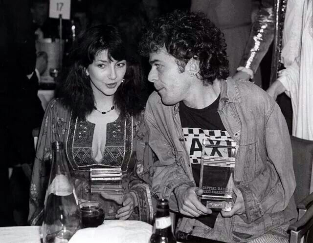 prodnose's tweet image. This cheers me up. Kate Bush chatting to Ian Dury.
