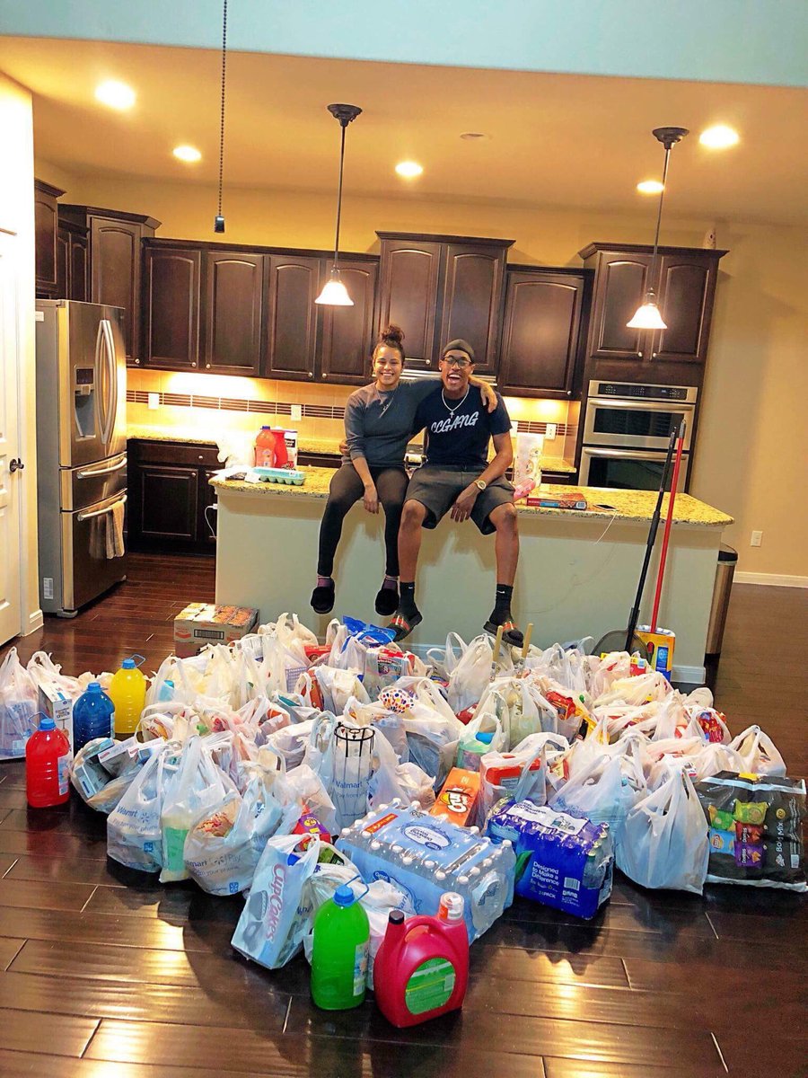 lostfilesjp's tweet photo. When You &amp; Bae Go Shopping For The Crib https://t.co/2YRqcl0wDE