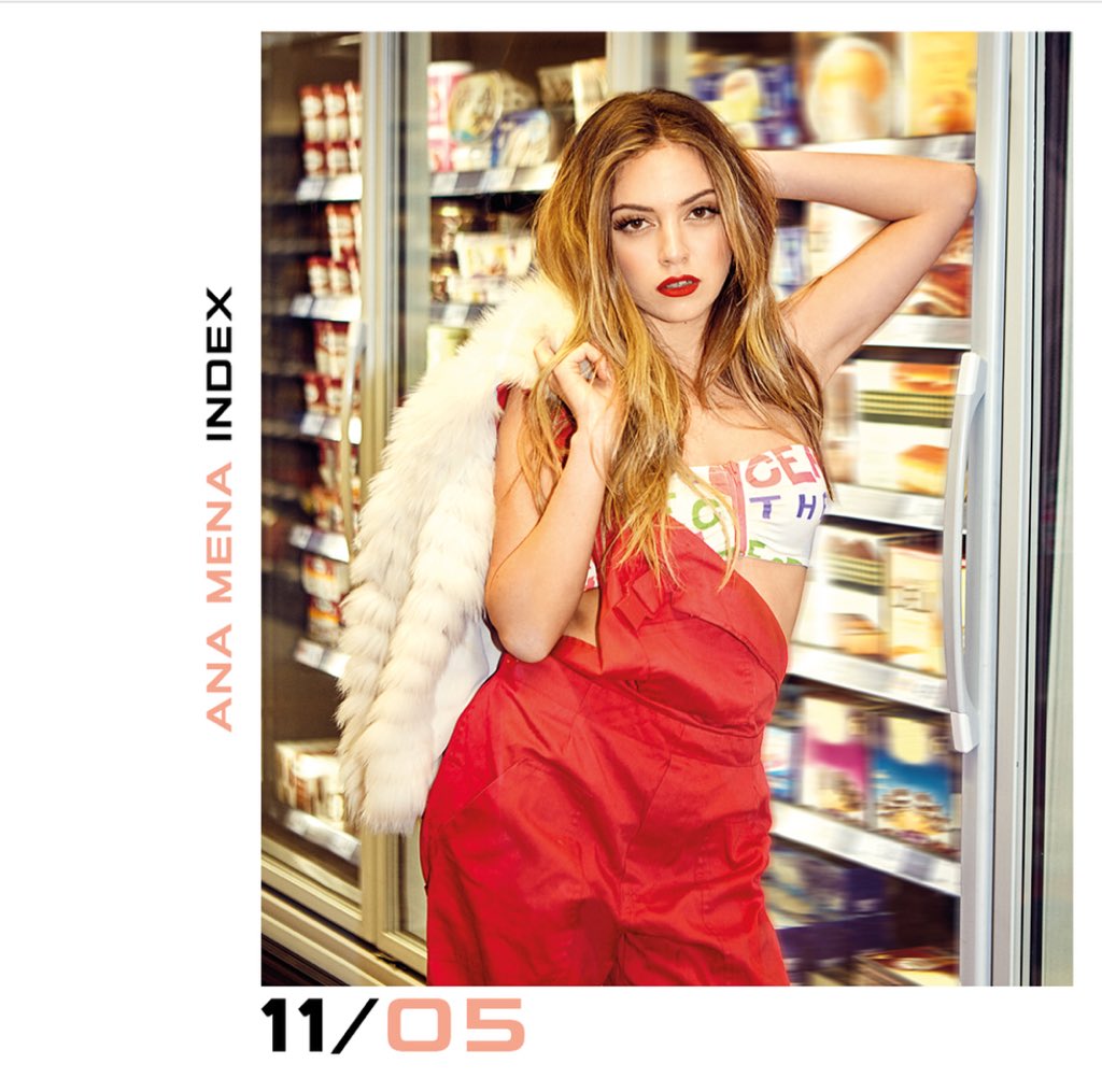 AnaMenaMusic's tweet photo. Mi primer álbum a la venta el 11/05! MAÑANA COMIENZA LA PREVENTA! #AnaMenaIndex 💿💿💿💿 https://t.co/ljJFAgme11