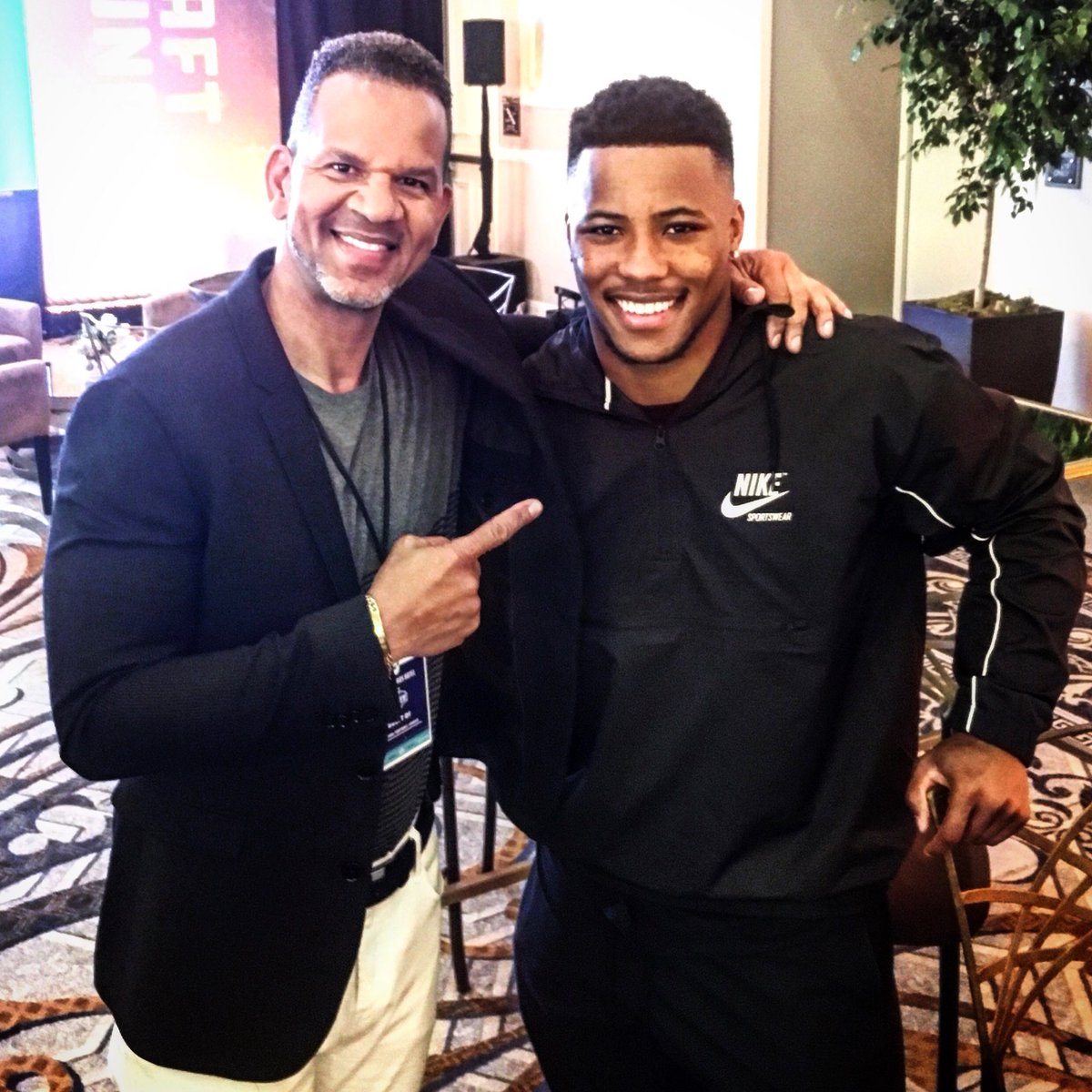 Andre_Reed83's tweet photo. Lehigh Valley , Pennsylvania representing at #NFLdraft 💯 So proud of this young man from my hood. Passing the torch ... @saquon ! Be legendary it all starts today. #staytrue #stayhumble #stayfocused #nfl #nfldraft2018 #nflbrotherhood @nfllegends https://t.co/7cnTOgl4y2