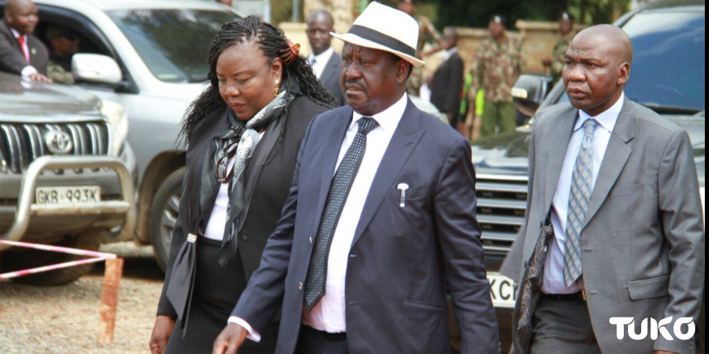 Tuko_co_ke's tweet photo. I saved Matiba's life while in detention thanks to a toilet paper - Raila Odinga https://t.co/qXj2a4OCM3 #RIPMatiba https://t.co/TroROk7X0F