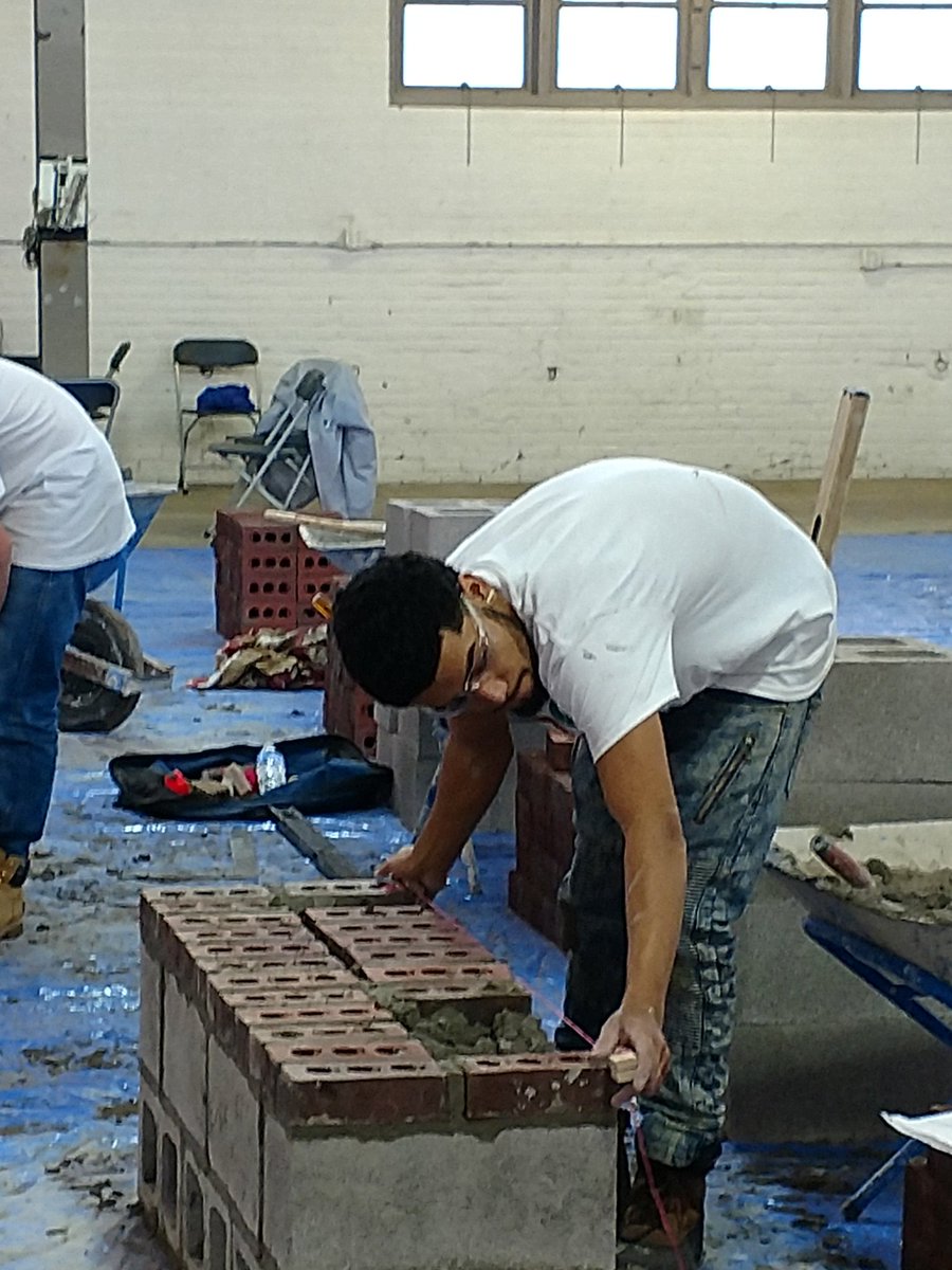 Rhonda Neal tweet media