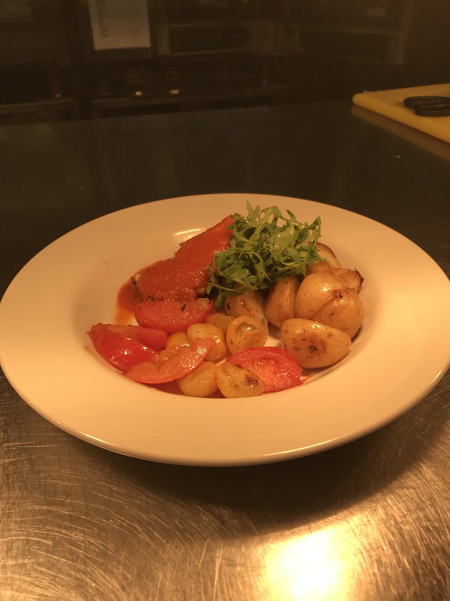 Daniel Greenhall tweet media