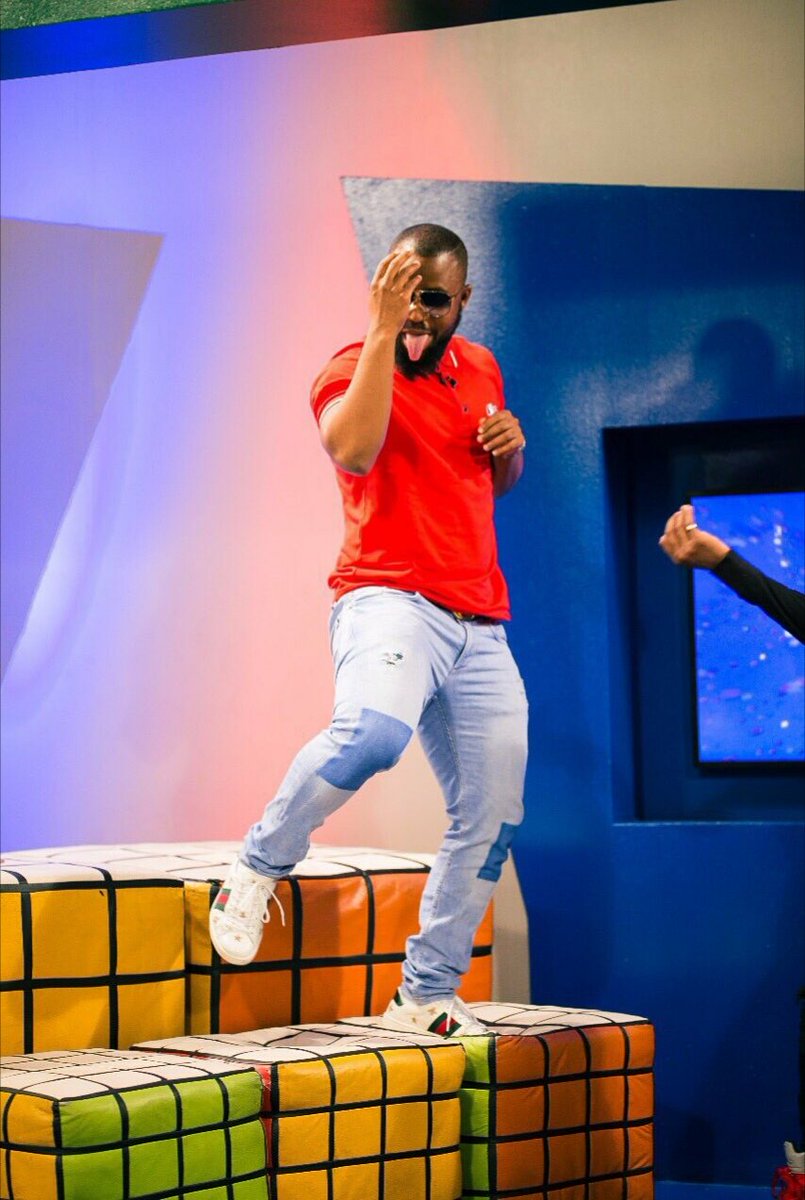 mbali_ndlela's tweet photo. @Jack_Rams @king_damane There's memes for every occasion😂😂😂 https://t.co/zrWLxpyo3B