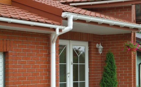 ARepairService's tweet photo. Gutter system protect the house from moisture
#vancouver #vancity #coquitlam #burnaby #whistler
https://t.co/QWLZovBkb2 https://t.co/f2LGRI7KBC