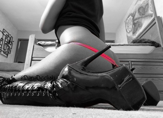 Follow...I tag + post ass 😈 #bumdayMonday #tushyTuesday #assWednesday #thongThursday #friskyFriday #sexySaturday #sinfulSunday #assEveryday  @DeelishDevil<a href="/tag/bumdaymonday"class="tags">#bumdayMonday</a><a href="/tag/tushytuesday"class="tags">#tushyTuesday</a><a href="/tag/asswednesday"class="tags">#assWednesday</a><a href="/tag/thongthursday"class="tags">#thongThursday</a><a href="/tag/friskyfriday"class="tags">#friskyFriday</a><a href="/tag/sexysaturday"class="tags">#sexySaturday</a><a href="/tag/sinfulsunday"class="tags">#sinfulSunday</a><a href="/tag/asseveryday"class="tags">#assEveryday</a><a class="tags" target="_blank" title="On Twitter" href="/?out=eyJ0eXAiOiJKV1QiLCJhbGciOiJIUzUxMiJ9.eyJpYXQiOjE3MjA2MzMxMzMsImlzcyI6InR3cG9ybnN0YXJzLmNvbSIsIm5iZiI6MTcyMDYzMzEzMywiZXhwIjoxNzUyMTY5MTMzLCJyZWRpcmVjdF91cmwiOiJodHRwczovL3R3aXR0ZXIuY29tL0RlZWxpc2hEZXZpbCJ9.qDRRHYcX-jlhH6wU509YecDz6ElLRMrKl2uEGhlJmBC-GH3tHCZFD1S3ItlPLQ1MuLG2J7QSVxBO-kceayfraA">@DeelishDevil</a><a href="/tag/ddeelish"class="tags"><span>#ddeelish</span></a>