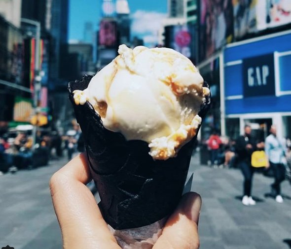 TimesSquareNYC's tweet photo. Here's something sweet: You can eat delicious @iceandvice ice cream and do good at the same time when you visit the #ISCREAMTSQ kiosk as 5% of your purchase goes towards charitable organizations! #ThursdayThoughts #TSQMKT #eatUrban https://t.co/f7CFQZsNxh