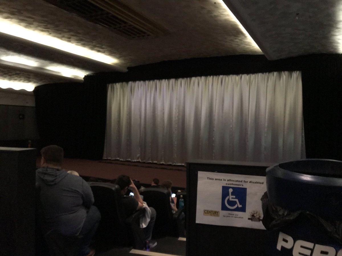FUM3LE's tweet photo. Almost time! #AvengersInfinityWar https://t.co/JMLUReAh9t