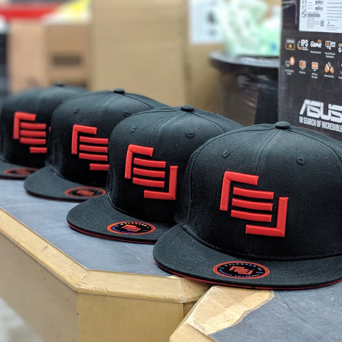 santos_wallace's tweet image. I got some @maingear caps. U want? Post something here and u might get one.