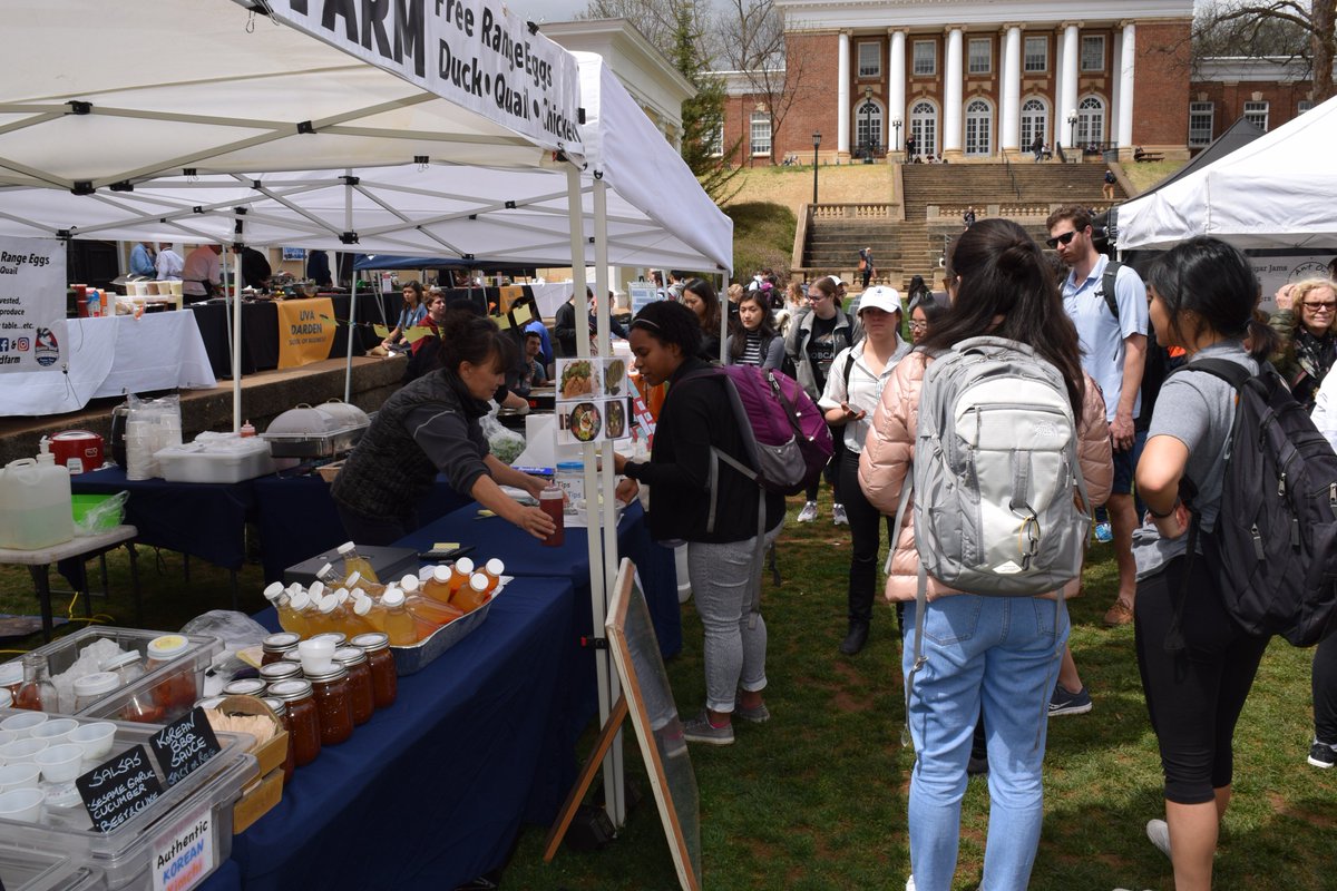 sustainableuva's tweet photo. Promoting social and environmental sustainability together is key to a brighter future. Read @cavalierdaily 's article about how Earth Week works towards that vision and thanks to over 1,000 participants who made it a huge success! #onehelluvaplanet https://t.co/lvTg6jNgvE https://t.co/5hxknpbuqk