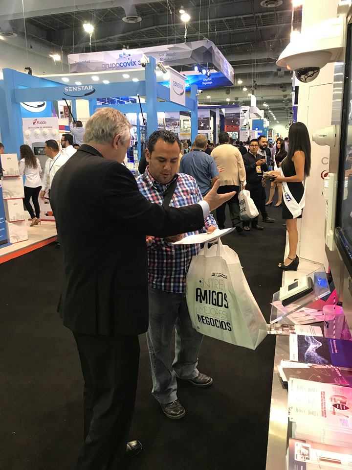 keyBPS's tweet photo. Hoy es el último día para que asistas a @ExpoSeguridad y puedas visitar nuestro stand. Recuerda que estamos en el #2331 ¡Acércate y conoce más de nuestras soluciones!
#KeyBPS #SiempreUnaBuenaIdea https://t.co/mP6OS1EuMt