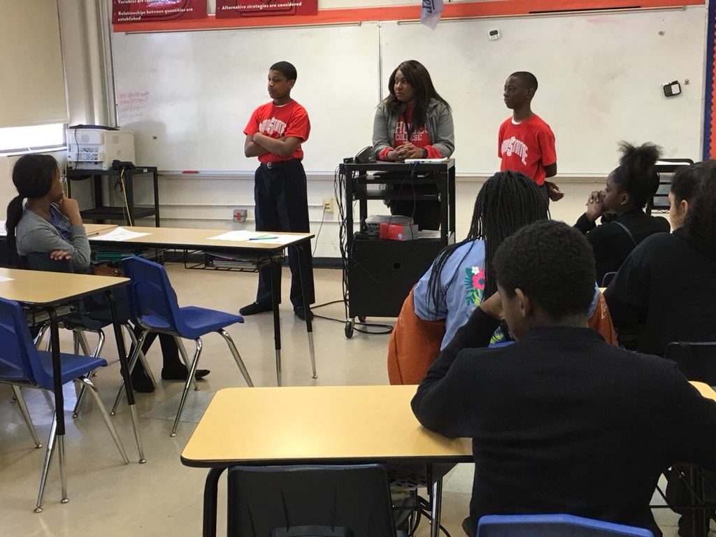 FreedomPrepAcad's tweet photo. #TBT to the #walkout last week! Our students conducted themselves maturely in peaceful and meaning protest! Also engaged in productive dialogue about change and standing up for their rights. Preparing them to succeed in college and in life! Well done! #justice #standupforright https://t.co/v6jdyQrOkJ