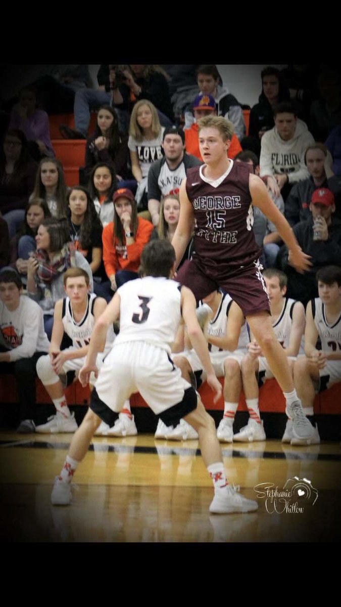 big5bucketz's tweet photo. More than blessed to be continuing my athletic and academic career at Emory and Henry. Thank you to everyone who has supported me along the way. My family, friends, teammates, and coaches have been a huge part in my journey and I cannot thank u all enough 🐝🏀 💙💛 https://t.co/xEs9eotoLW
