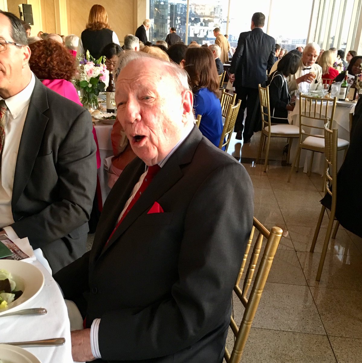 DeanMikeSimons's tweet photo. And a wonderful @StJohnsLaw turnout in Brooklyn tonight for the @BreadandLife annual dinner #mission #BridgetoJustice #clinic #immigration #Bellacosa #Brennan #Clarke #legends https://t.co/6UkeMlCAB7