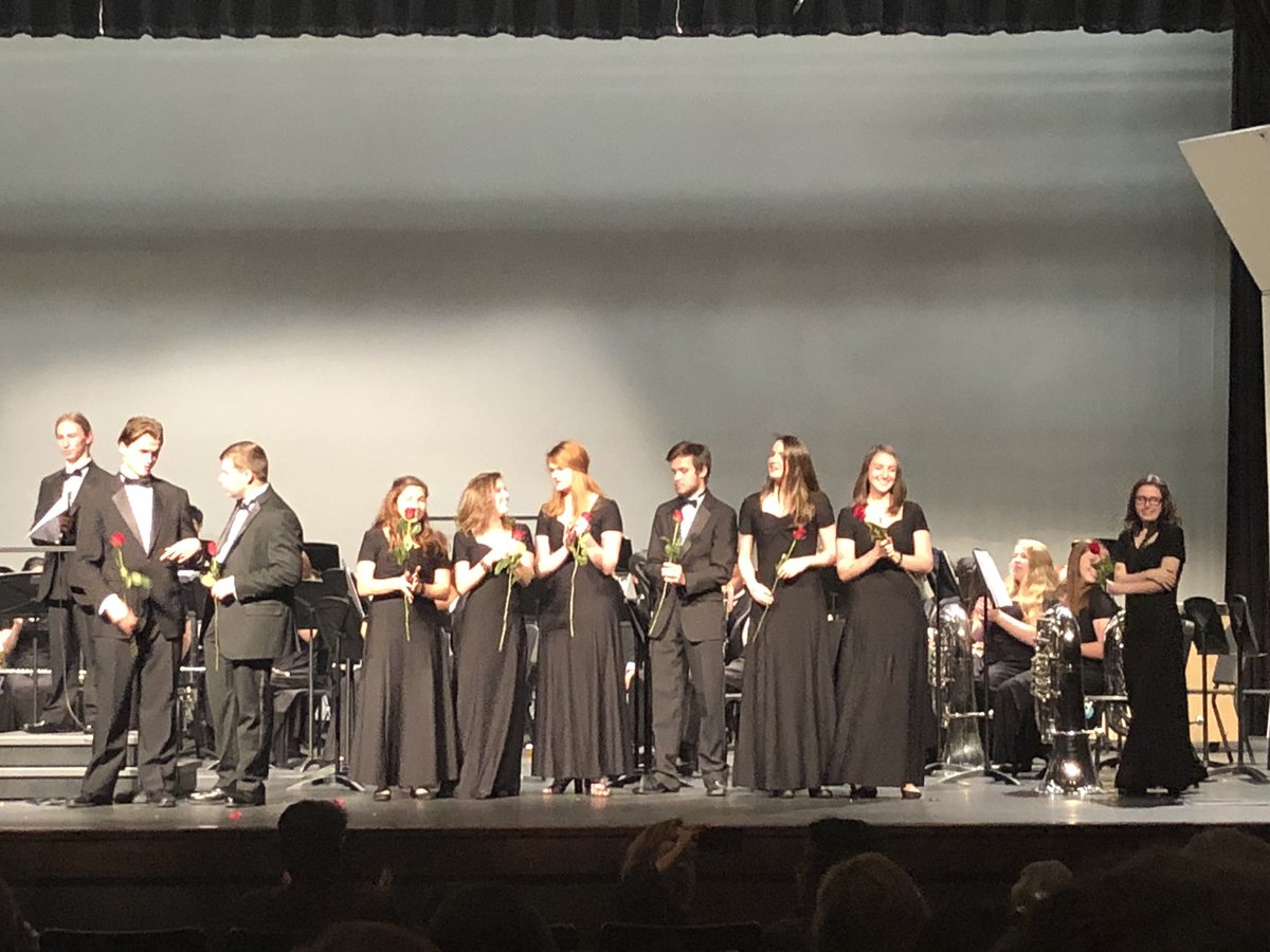 FCS_JCHS's tweet image. Congrats to our band seniors! We’ll miss you next year! #JCHSGladiators