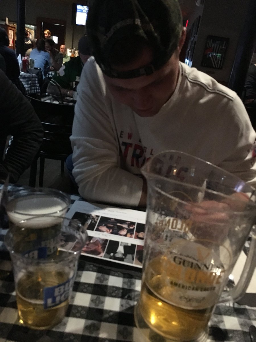 HStreetDogHouse's tweet photo. Oh noooo the boys are at trivia again please look out for perfect scores https://t.co/kWysGQxuTp