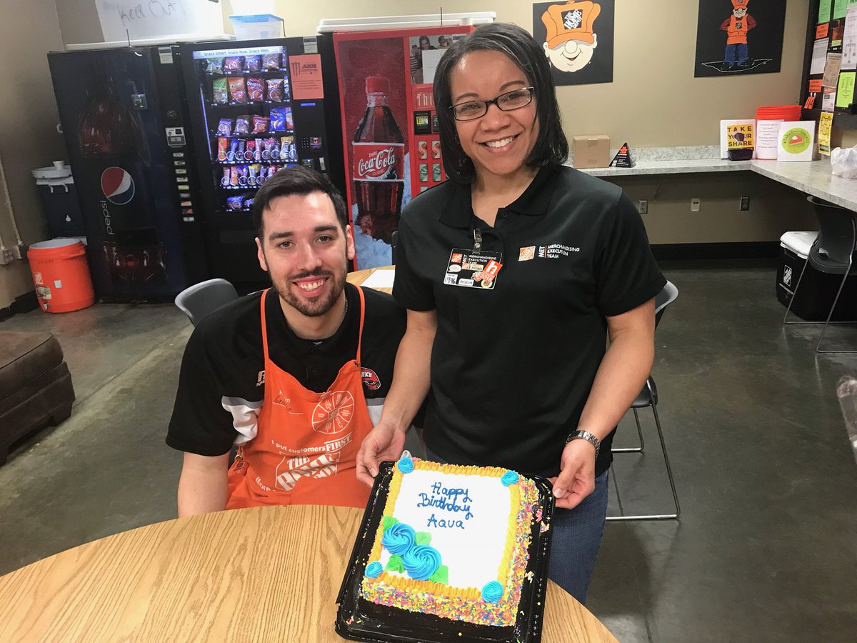 AquaSmithGraves tweet media