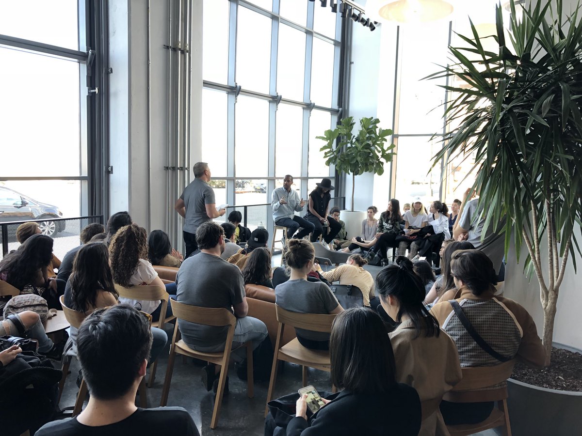 Our CEO <a href="/makermatthew/">Matthew Burnett</a> and designer <a href="/sammybdesignsny/">Samantha black</a> gave an afternoon lecture at the <a href="/BklynNavyYard/">Brooklyn Navy Yard</a> with students from <a href="/TheNewSchool/">The New School</a>