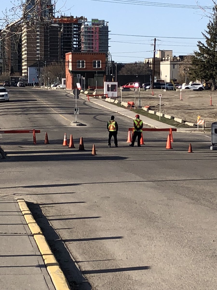 financecup's tweet photo. Fans get to the dome early tomorrrow. Finance Cup parking authority is preparing for a big day. https://t.co/F1o9Y4o6JF