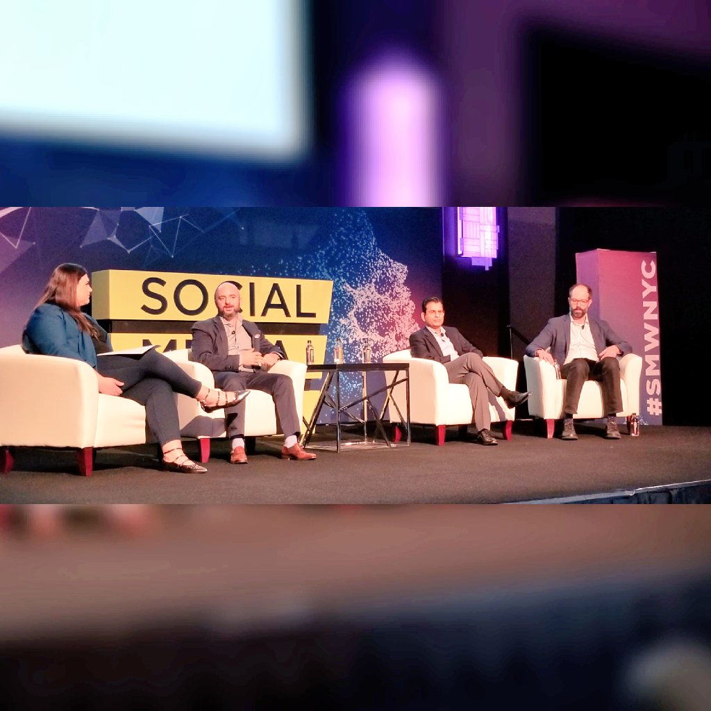 Finally, talking B2B lead generation at #SMWNYC w/ <a href="/Writing_Jillian/">Jillian Ryan</a> <a href="/aggarwalmadhur/">Madhur Aggarwal</a>, Mike Romoff from <a href="/LinkedIn/">LinkedIn</a> and @gyro.