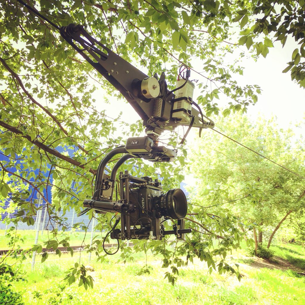jCypher8821's tweet photo. Got my personal tech show going...
Big thanks to #markhennicke and his crew!
#movipro #alexamini #cablecam #berlin #gear #filmmaking #markhennicke #grip #cinematography #techshow #knowingthings https://t.co/7iUu59Hiik