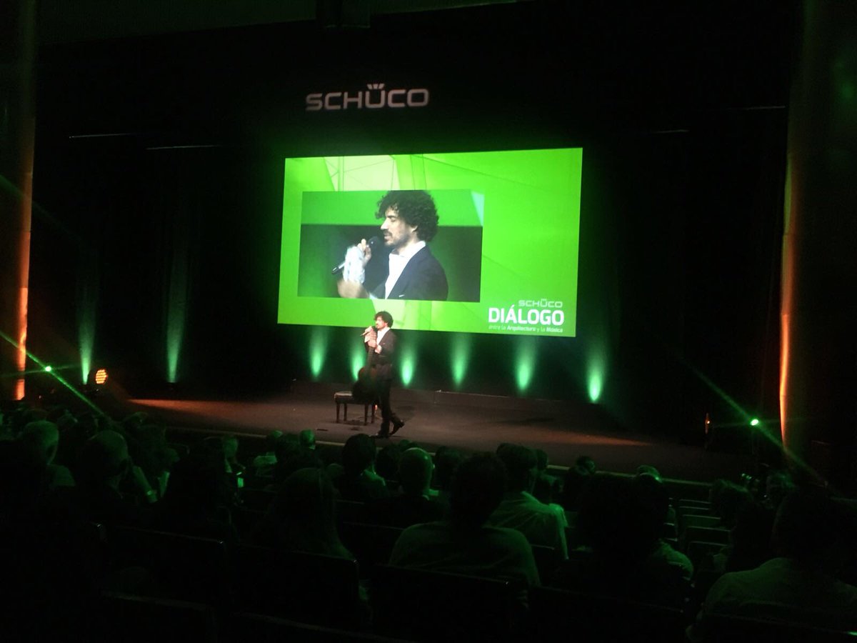 zertior_'s tweet photo. Dialogando, creando, interpretando, tocando... #DialogoSchueco https://t.co/FqdbWOUck5