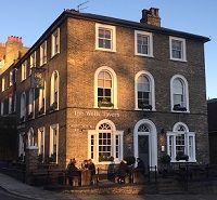 Are you a dog-owner? Then this is guide is for you: The lowdown on all the best dog friendly places in #Hampstead Village and close to #HampsteadHeath buff.ly/2Fj48UF by <a href="/dogsofnw/">Dogs of NW</a> #dogfriendly #cafes #restaurants <a href="/28ChurchRow/">28 Church Row</a> @TheHorseshoeCTB <a href="/B_BonMatin/">BoulangerieBonMatin</a> <a href="/WellsHampstead/">TheWellsHampstead</a>